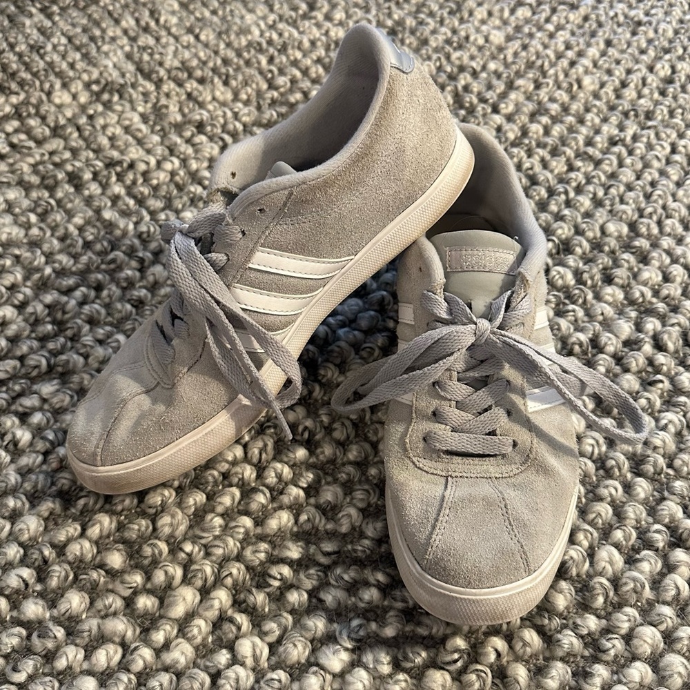 Adidas Gray Cloud-Foam Shoes size 7.5